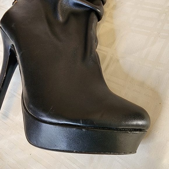 Thalia Sodi Honra tassle bootie EUC black faux leather 7 - Picture 8 of 12
